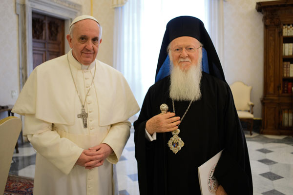 http://ocl.org/wp-content/uploads/2014/05/Pope-Francis-Patriarch-Bartholomew.jpg
