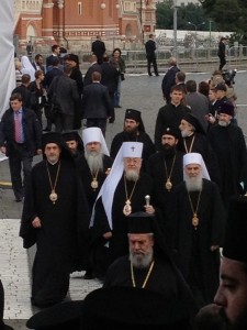 Heads of churches and delegations entering Red Square