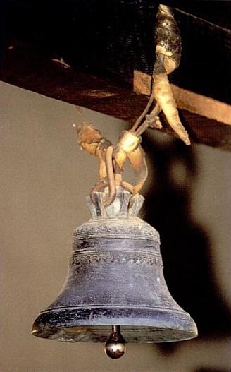 San Fernando bell