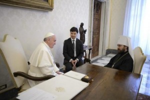 Pope Francis (L) talks with Metropolitan Hilarion, the foreign minister of the Russian Orthodox Church, during a private meeting at the Vatican March 20, 2013. CREDIT: REUTERS/OSSERVATORE ROMANO