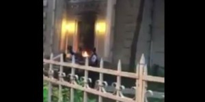 This still image shows a man attacking an Orthodox church in İstanbul.