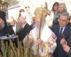 Fener Greek Patriarch’s saplings in İzmir attract tourists